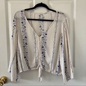 American Eagle Outfitters Cropped Blouse